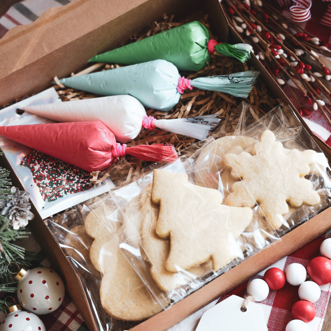 DIY Christmas
Cookie
Decorating Kit
