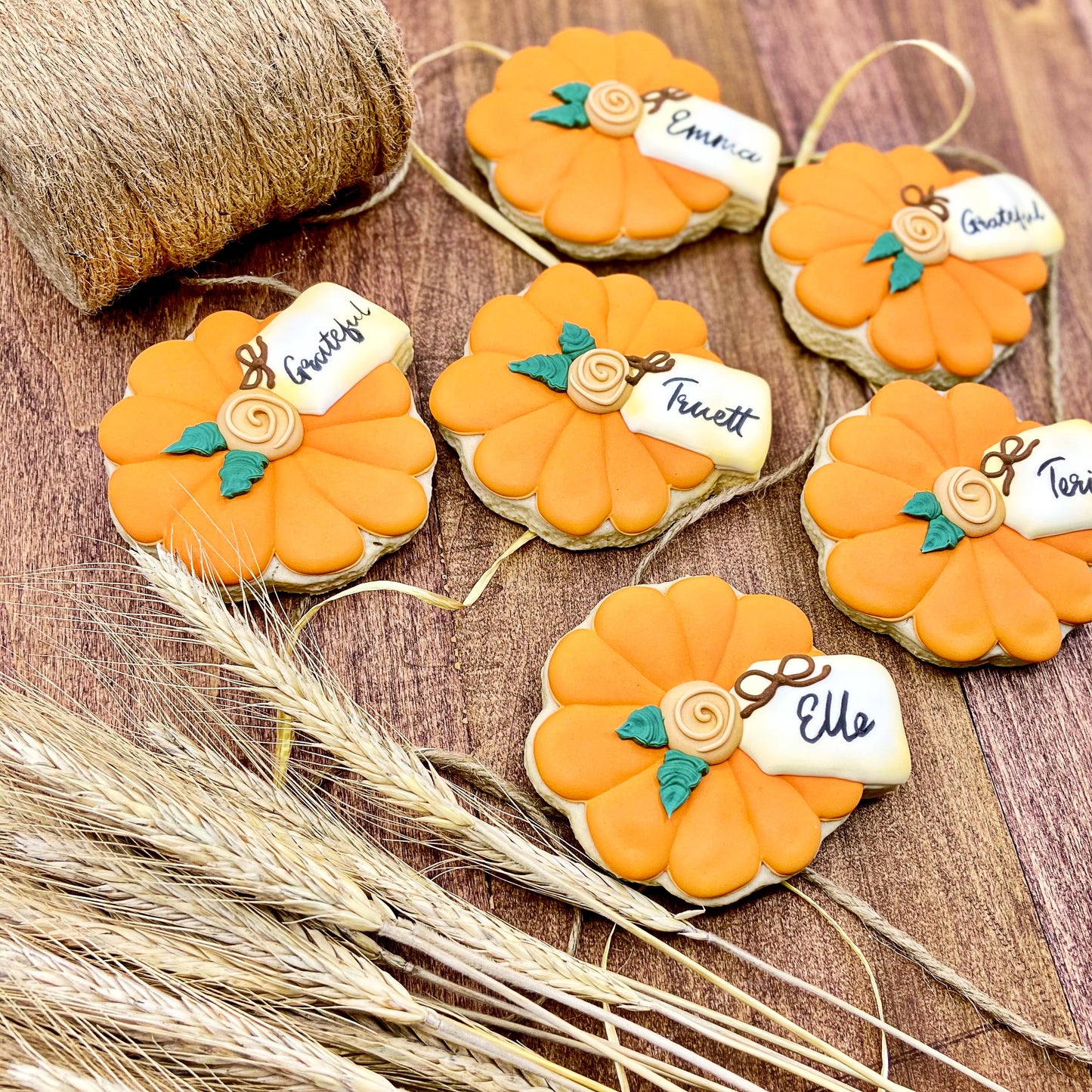 Personalized
"Grateful"
Pumpkin Cookies