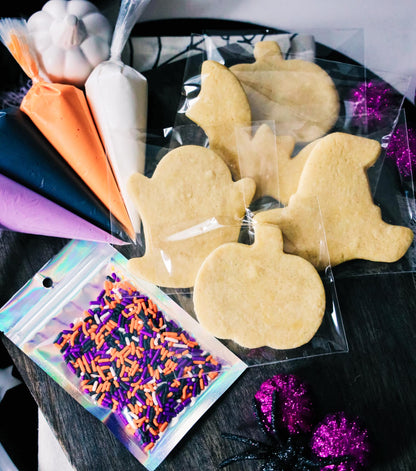 Halloween DIY
 Cookie Decorating Kit